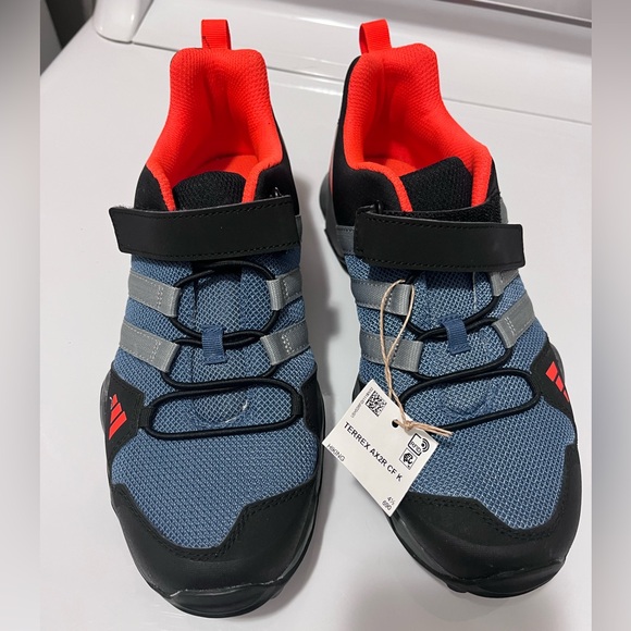 Adidas Terrex AX2R CF K Hiking NEW size 5 - Picture 1 of 7
